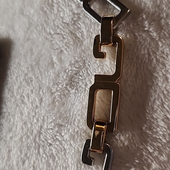 Dolce and Gabbana Necklace - Picture 3 of 8